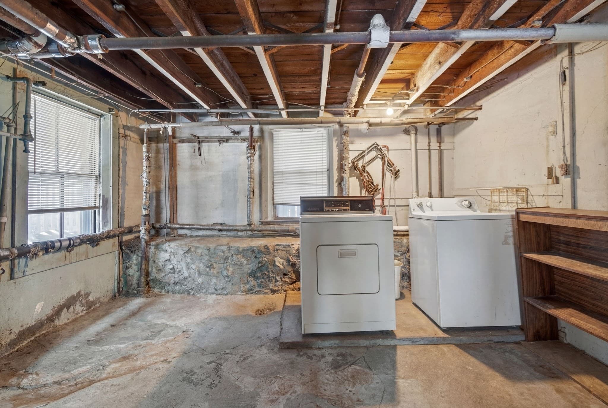Single Family Residence at 135 Allen Ave, Lynn MA 01902, photo 22 of 24