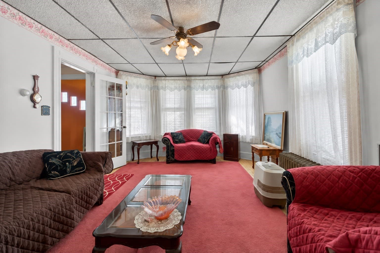 Single Family Residence at 135 Allen Ave, Lynn MA 01902, photo 4 of 24