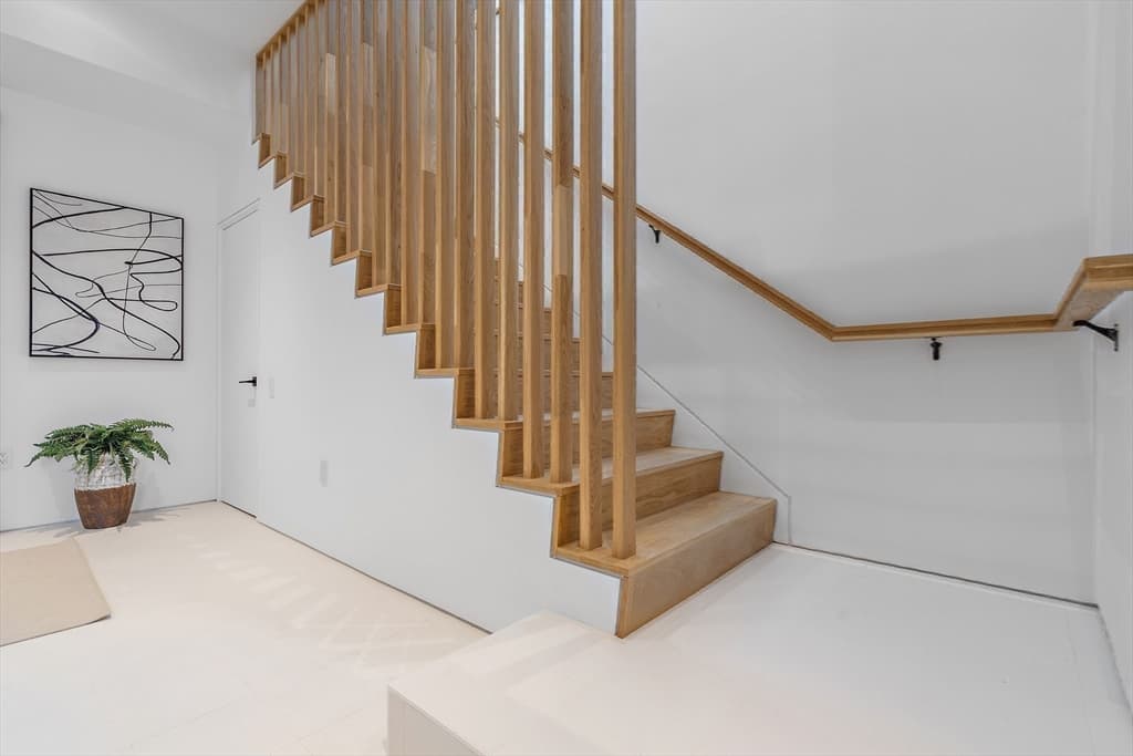 56 Seymour Street, Concord MA 01742 photo 4