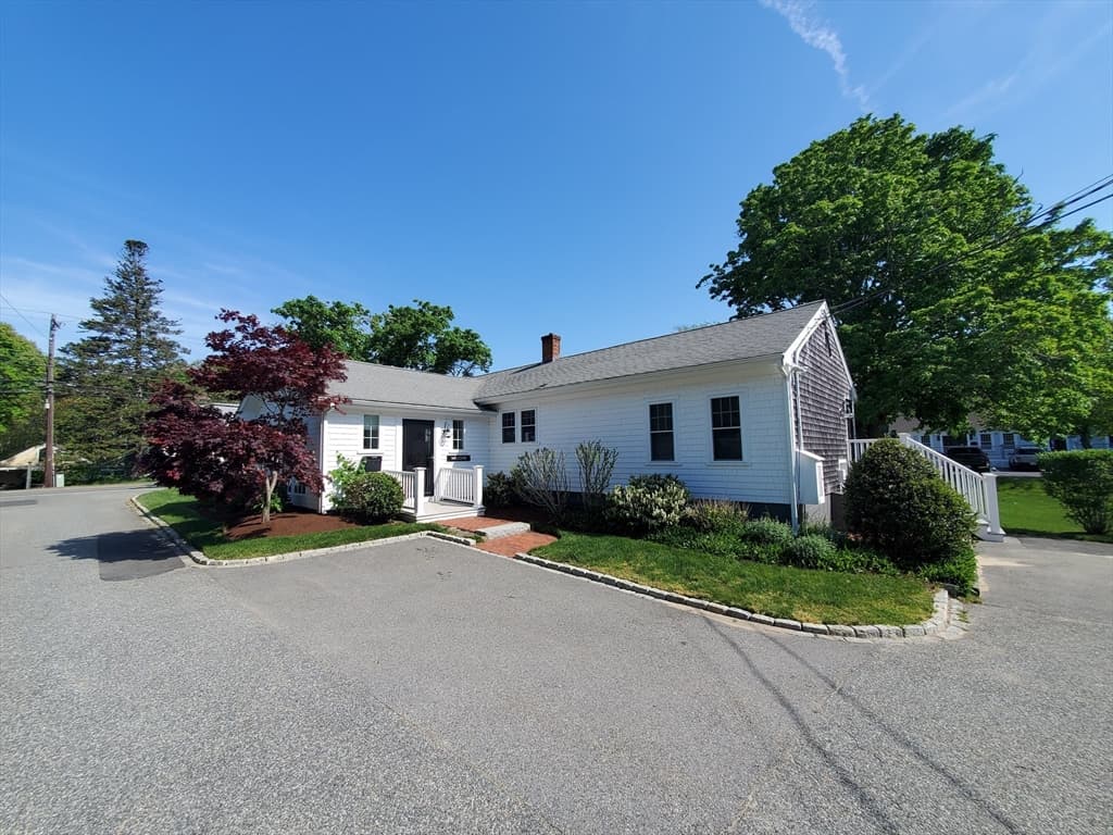 927-935 Ma-6a, Yarmouth MA 02675