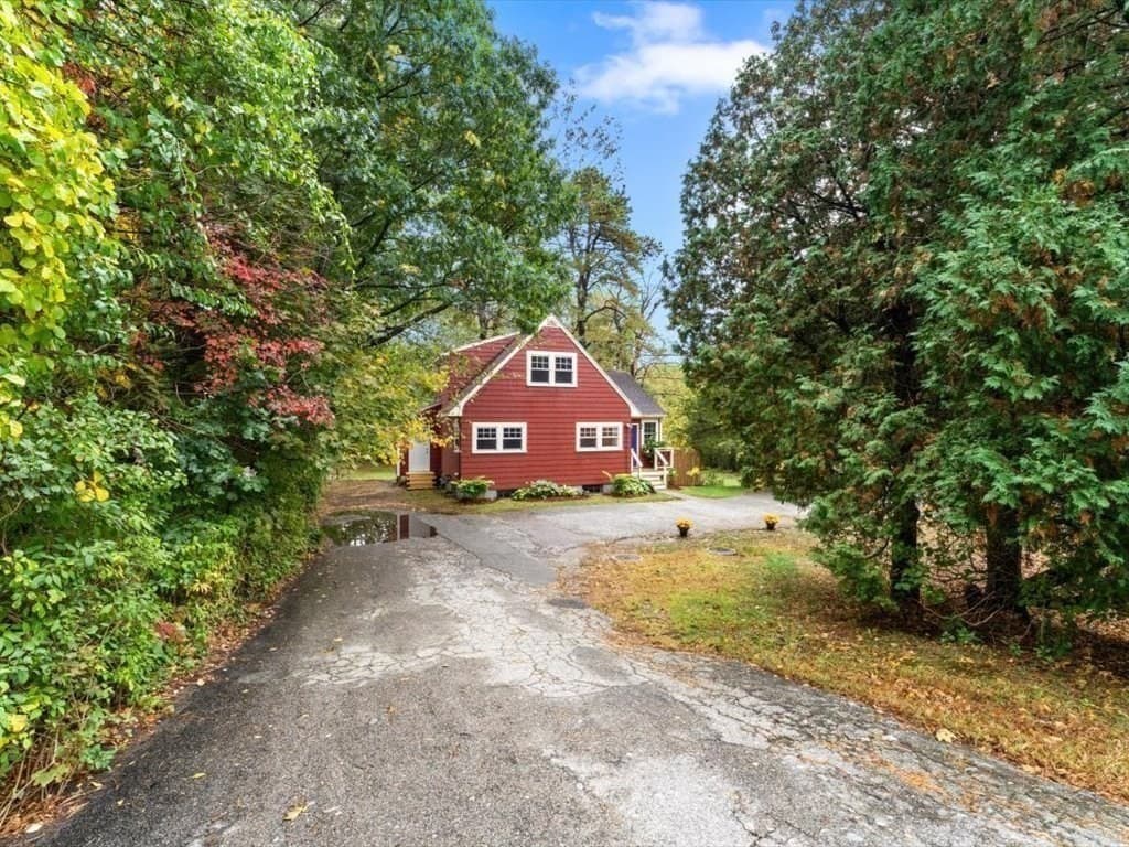 Single Family Residence at 290 East Street, Westwood MA 02090, Westwood, photo 17 of 20