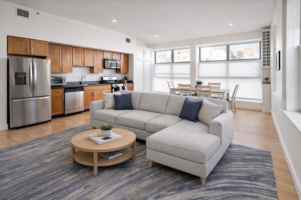 Condominium at 1 Garden St # 4, Boston MA 02114, photo 2 of 10