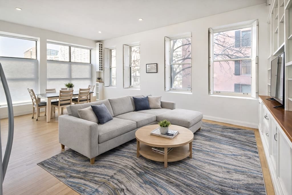 1 Garden St # 4, Boston MA 02114