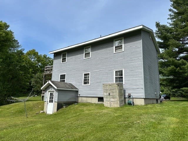 233 Cadwell Road, Pittsfield MA 01201