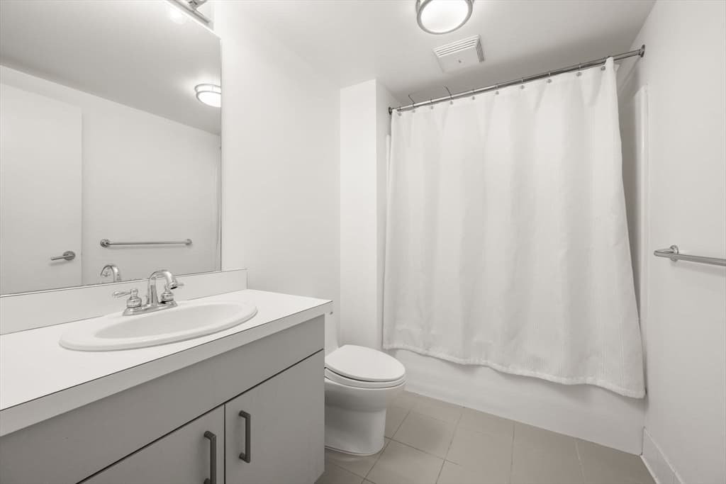 Condominium at 360 Newbury St # 402, Boston MA 02115, photo 9 of 10
