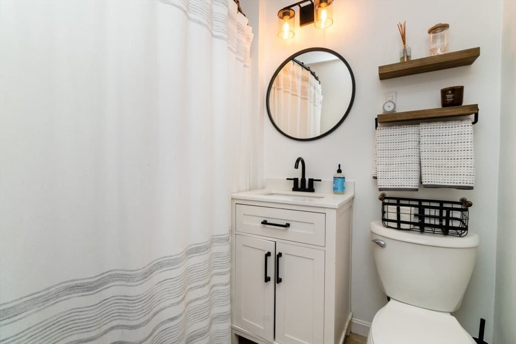 Condominium at 201 D St # 2, Boston MA 02127, Boston, photo 20 of 27