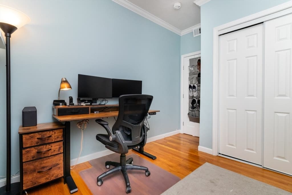 Condominium at 201 D St # 2, Boston MA 02127, Boston, photo 18 of 27