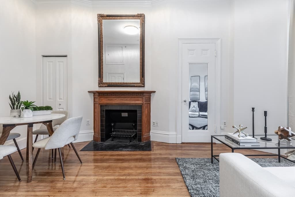 230 Commonwealth Ave, Boston MA 02116 photo 27