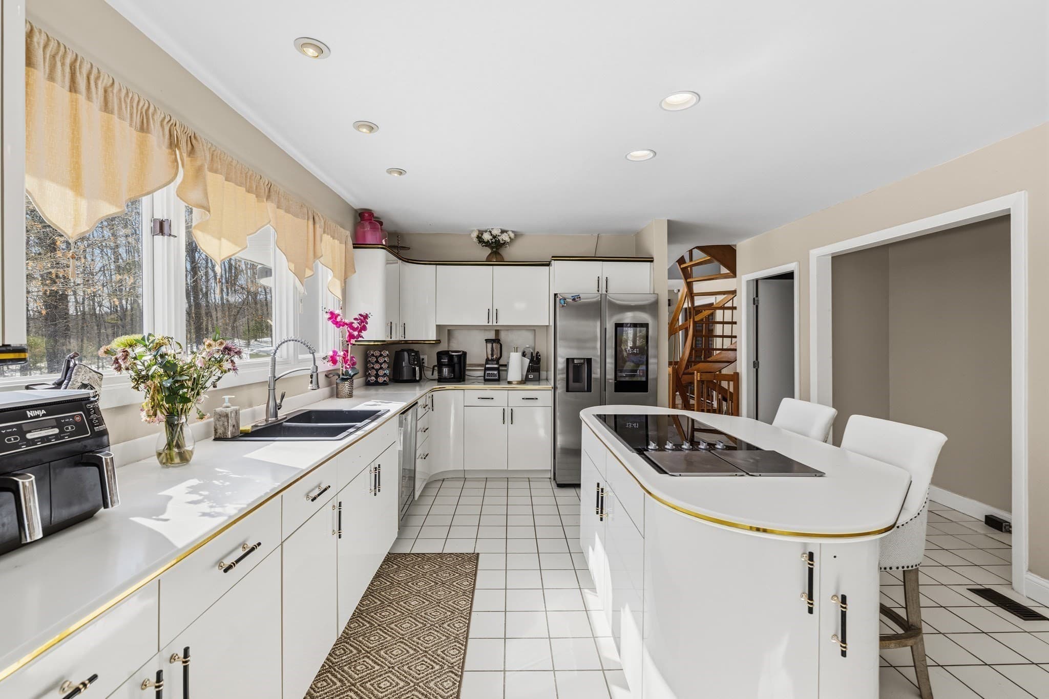 Single Family Residence at 95 Ramshorn Road, Dudley MA 01571, photo 12 of 42