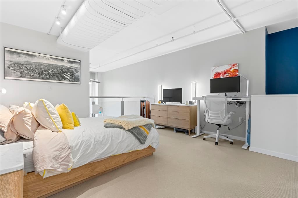 Condominium at 25 Channel Center St # 212, Boston MA 02210, photo 13 of 23