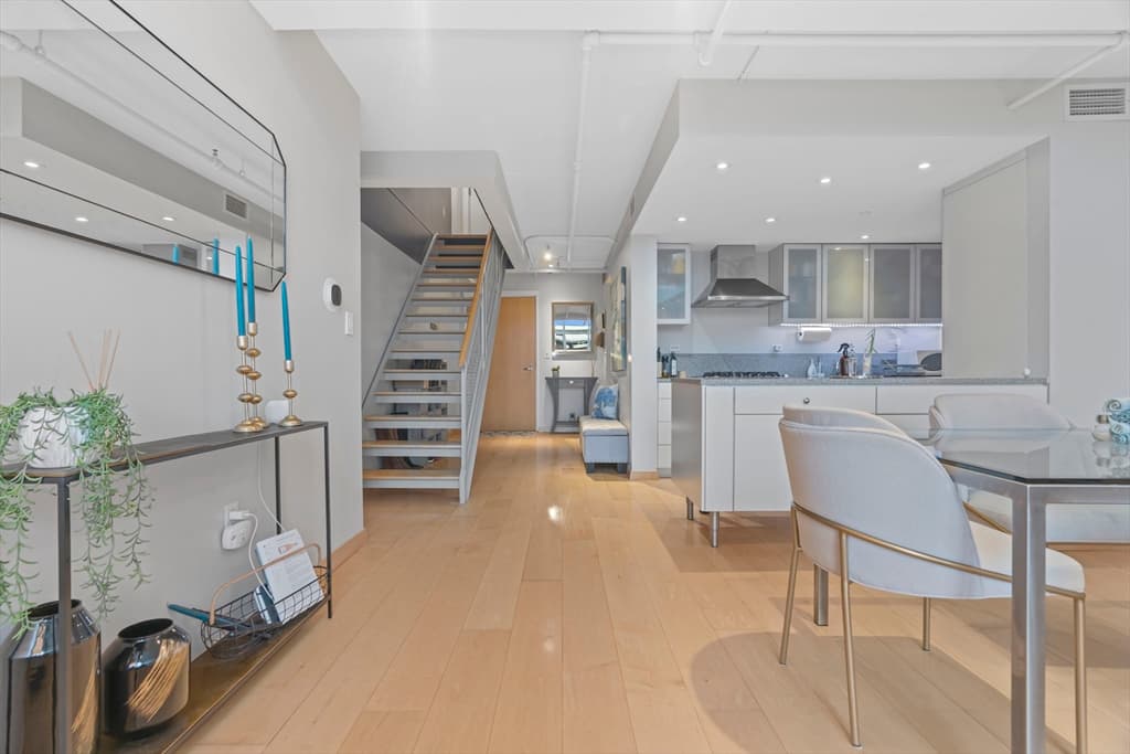 Condominium at 25 Channel Center St # 212, Boston MA 02210, photo 7 of 23