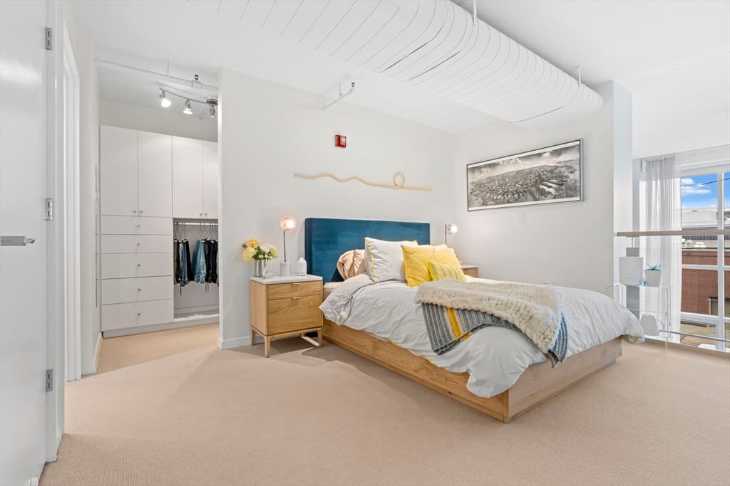 Condominium at 25 Channel Center St # 212, Boston MA 02210, photo 11 of 23