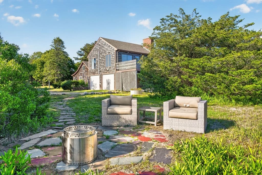 102 Nashawena St, Falmouth MA 02540 photo 3