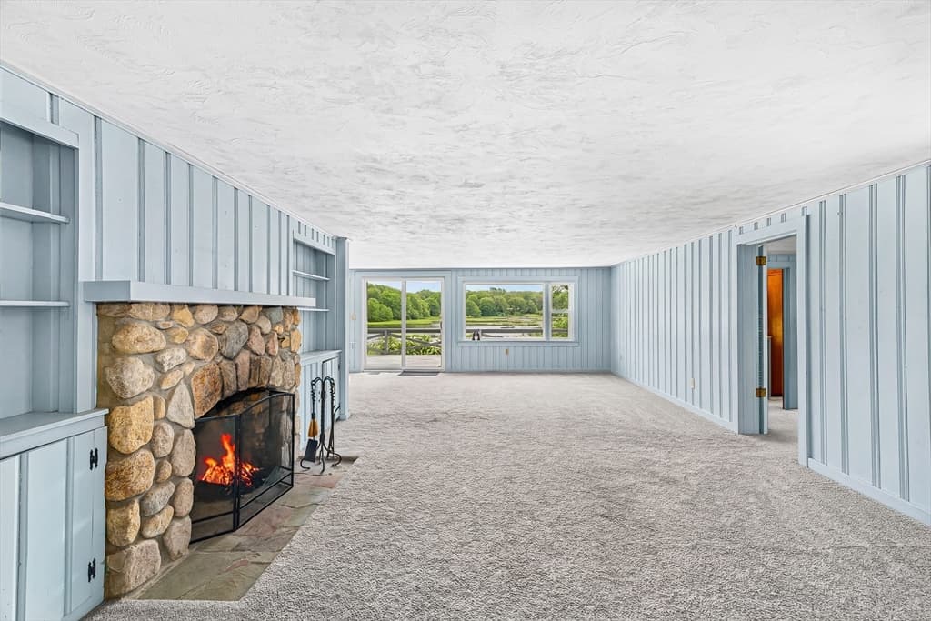 Single Family Residence at 345 Quaker Road, Falmouth MA 02556, Falmouth, photo 6 of 30