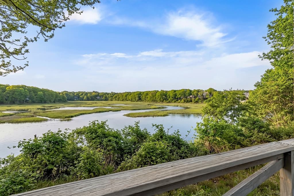 Single Family Residence at 345 Quaker Road, Falmouth MA 02556, Falmouth, photo 21 of 30