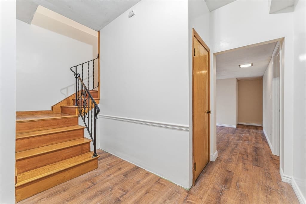 Single Family Residence at 7 Carol St, Stoneham MA 02180, Stoneham, photo 16 of 28