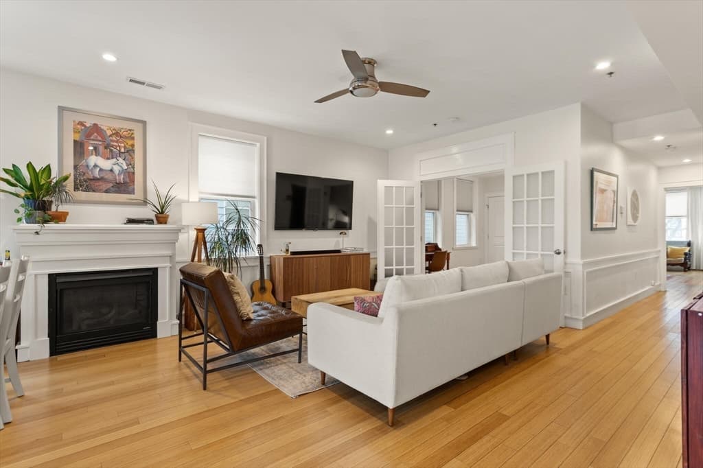 Condominium at 782 Dorchester Ave. # 4, Boston MA 02125, Boston, photo 3 of 21