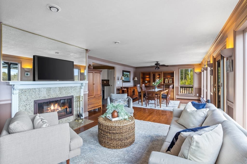 Single Family Residence at 152 Kimball Rd, Amesbury MA 01913, Amesbury, photo 20 of 38
