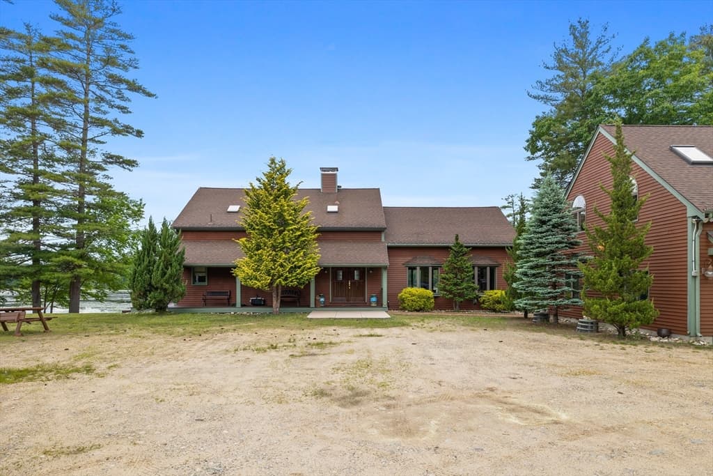 Single Family Residence at 152 Kimball Rd, Amesbury MA 01913, Amesbury, photo 4 of 38