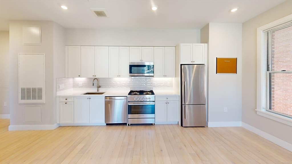 197 Green, Boston MA 02130 photo 2