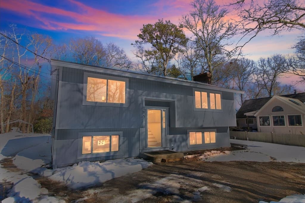 Single Family Residence at 185 Wheeler Rd, Mashpee MA 02649, photo 2 of 42