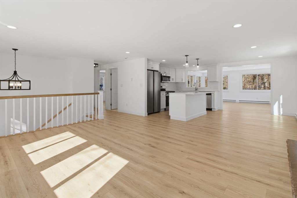 Single Family Residence at 185 Wheeler Rd, Mashpee MA 02649, photo 6 of 42
