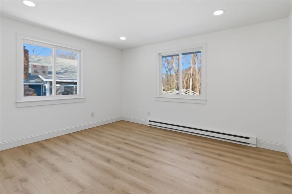 Single Family Residence at 185 Wheeler Rd, Mashpee MA 02649, photo 15 of 42