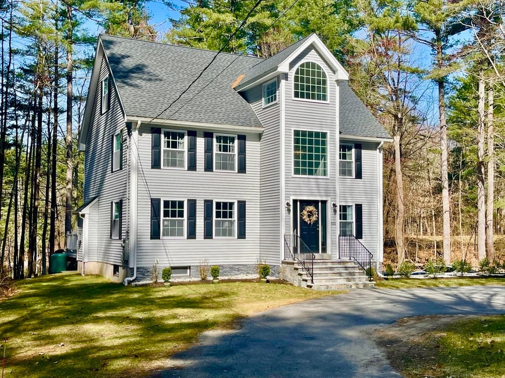 555 Old Harvard Rd, Boxborough MA 01719