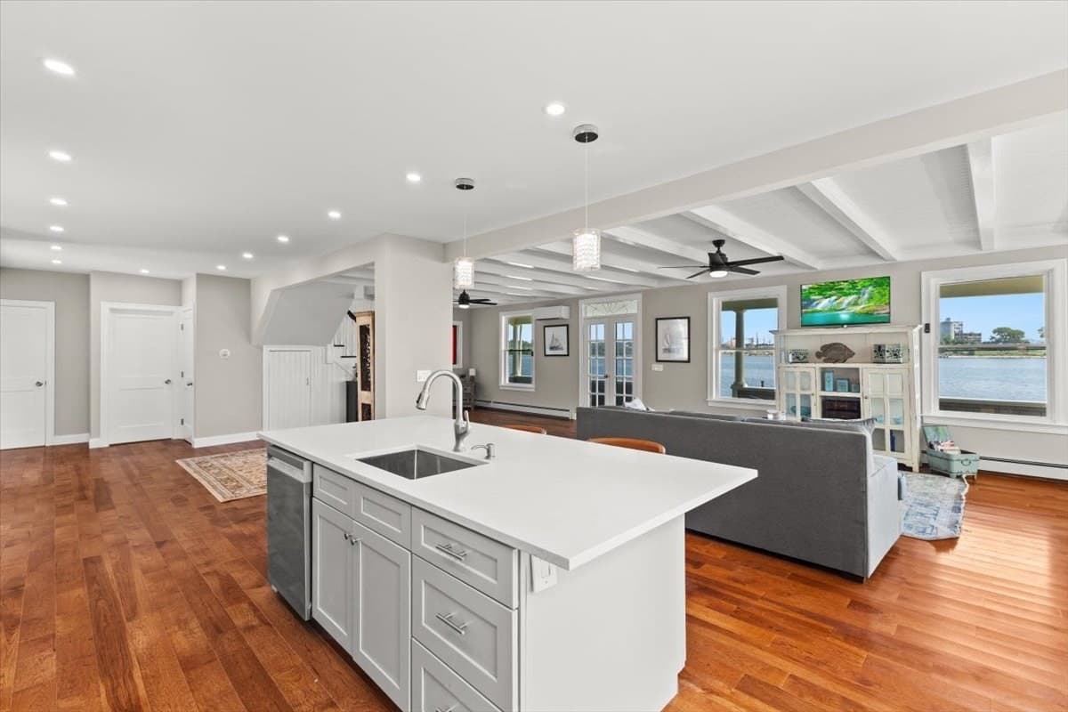 Single Family Residence at 1366 Gardners Neck Rd, Swansea MA 02777, photo 19 of 35