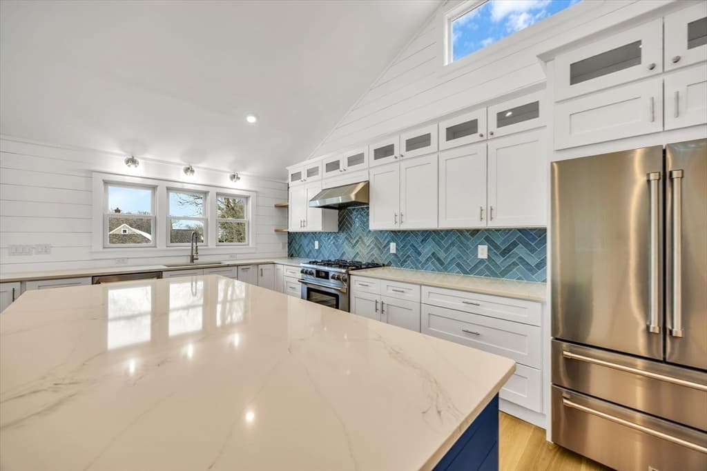 531 Menauhant Rd, Falmouth MA 02536 photo 12