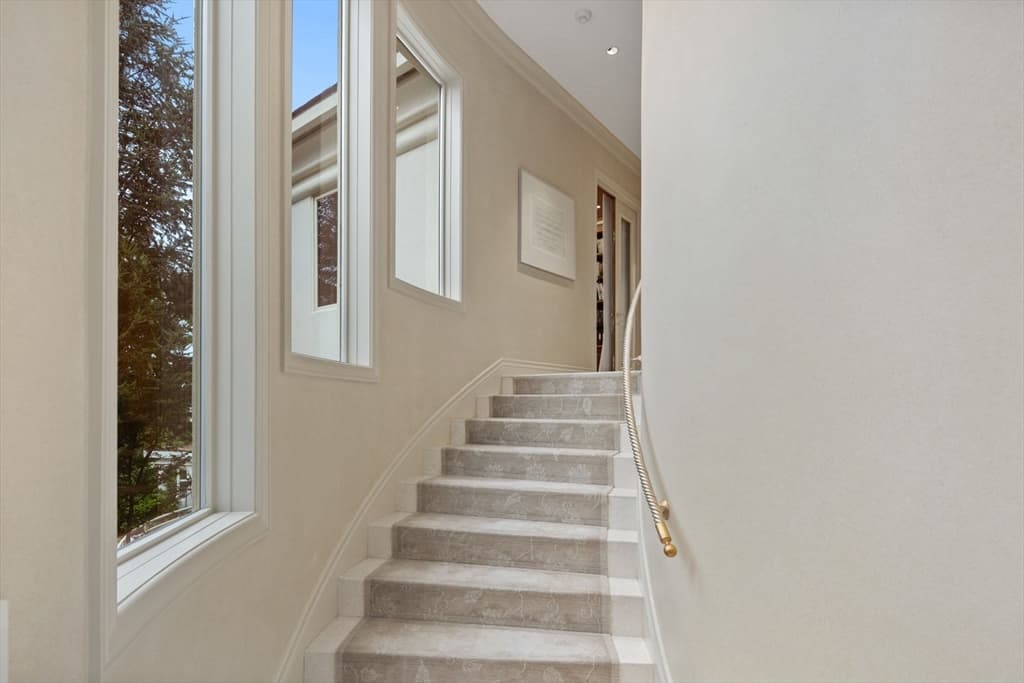 99 Baldpate Hill Road, Newton MA 02459 photo 9