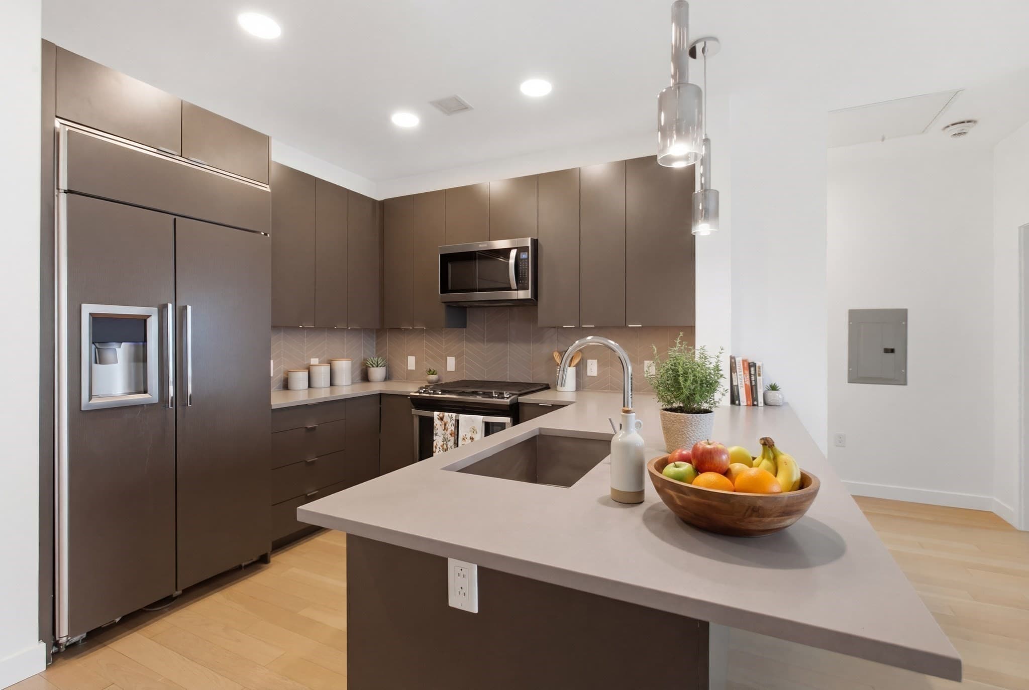 Condominium at 65 Lewis St, Boston MA 02128, Boston, photo 5 of 39