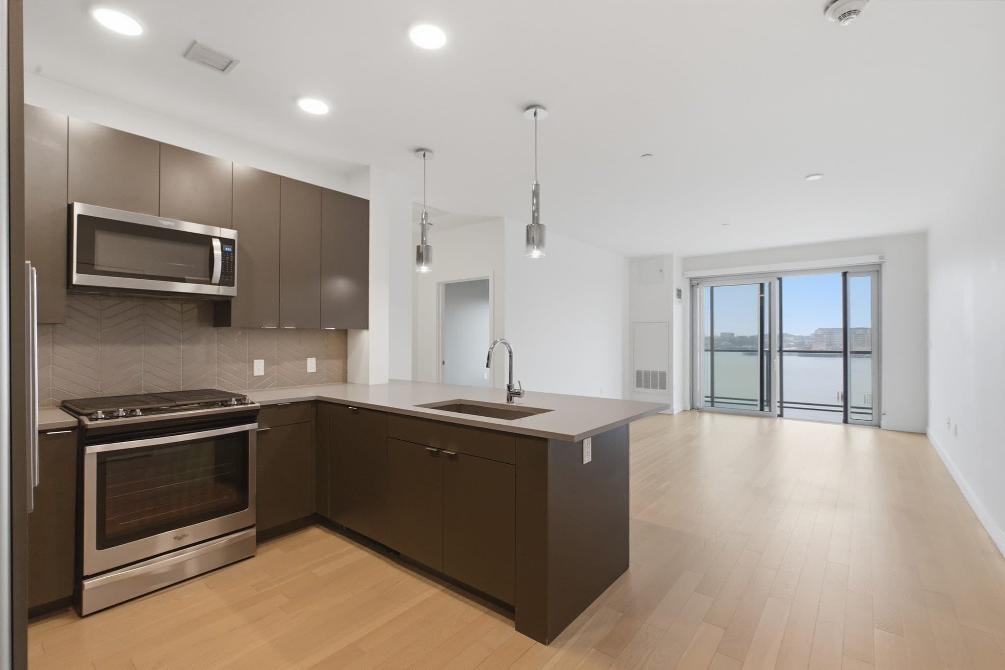 Condominium at 65 Lewis St, Boston MA 02128, Boston, photo 19 of 39