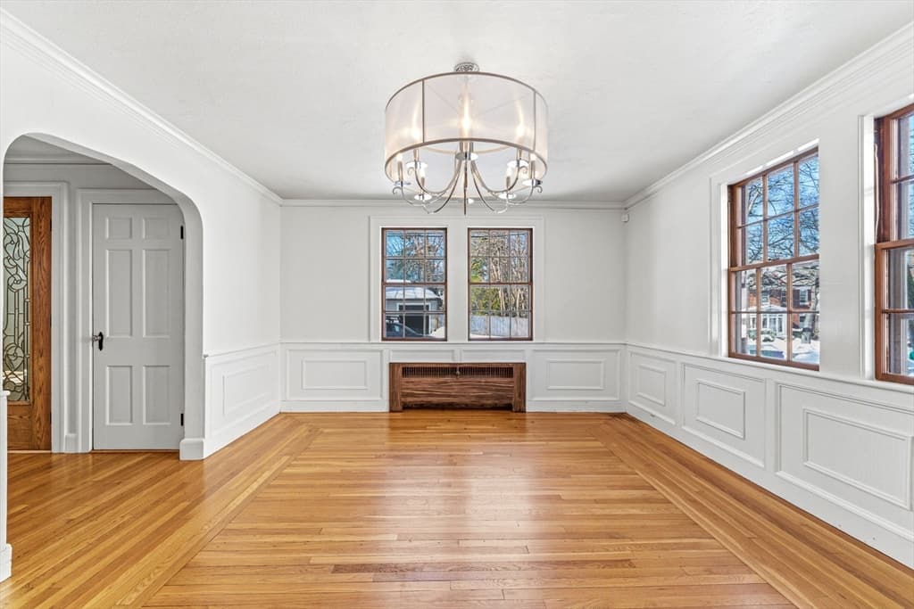 Single Family Residence at 46 Acacia Ave, Newton MA 02467, Newton, photo 10 of 42