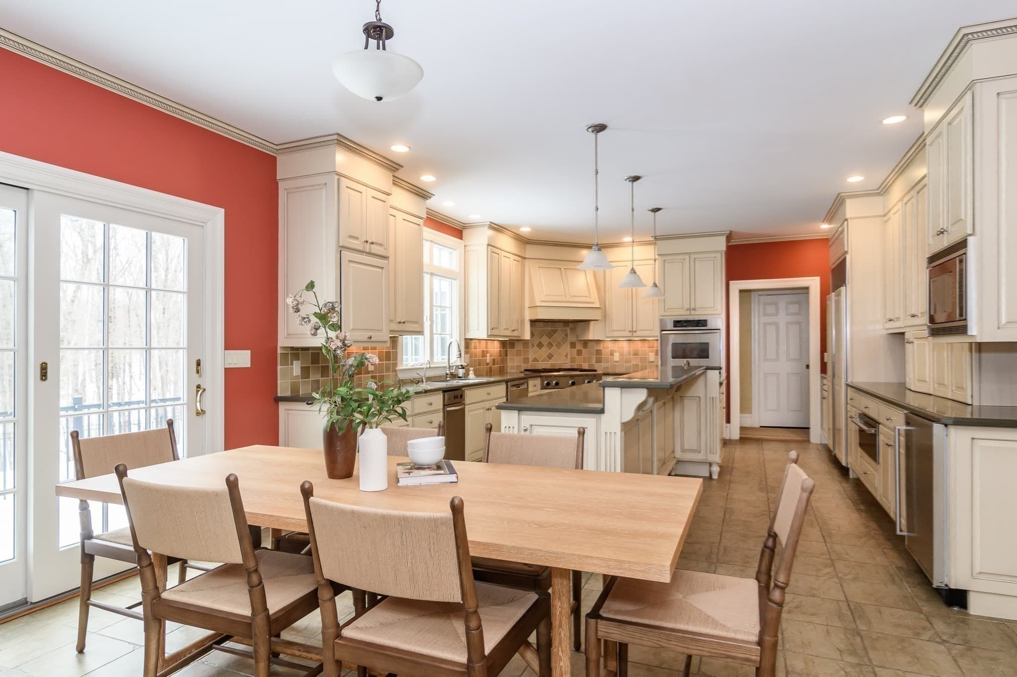 Single Family Residence at 19 Skyview Lane, Sudbury MA 01776, photo 9 of 21
