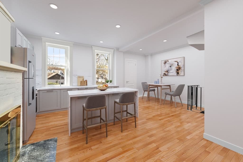 4 Derne St # 1, Boston MA 02114