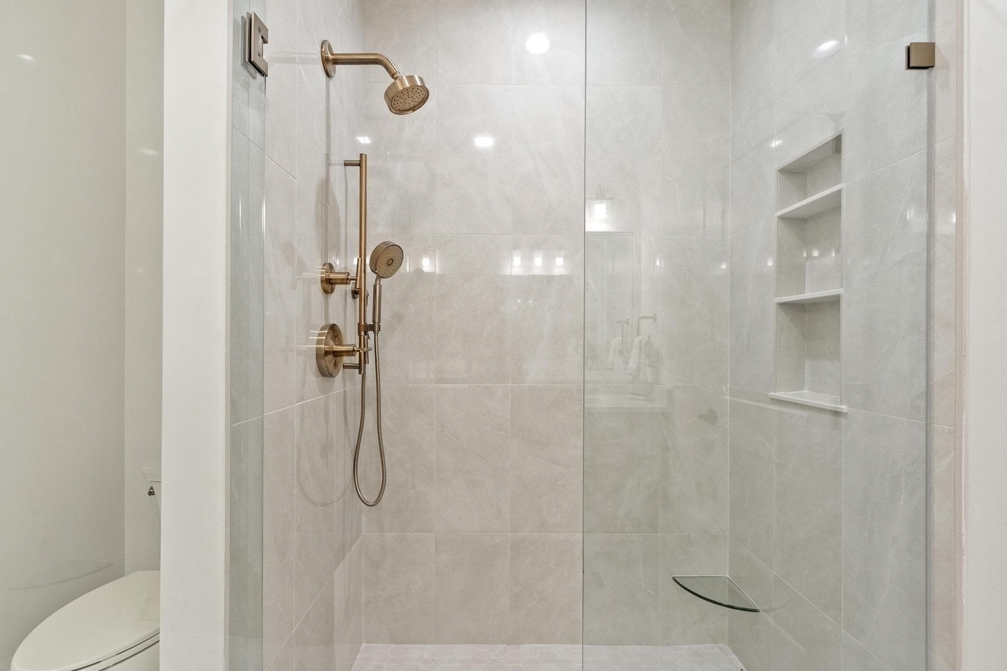 Condominium at 58 Conifer Circle # 24, Shrewsbury MA 01545, photo 21 of 29