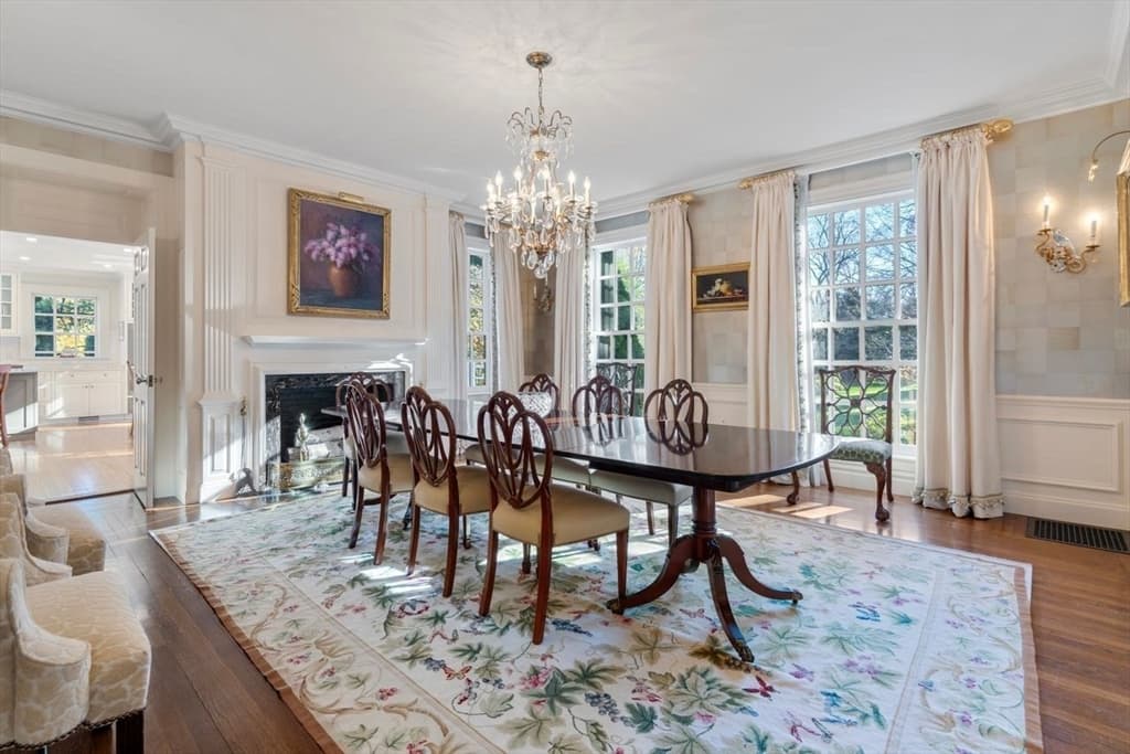 71 Sears Road, Brookline MA 02445 photo 6
