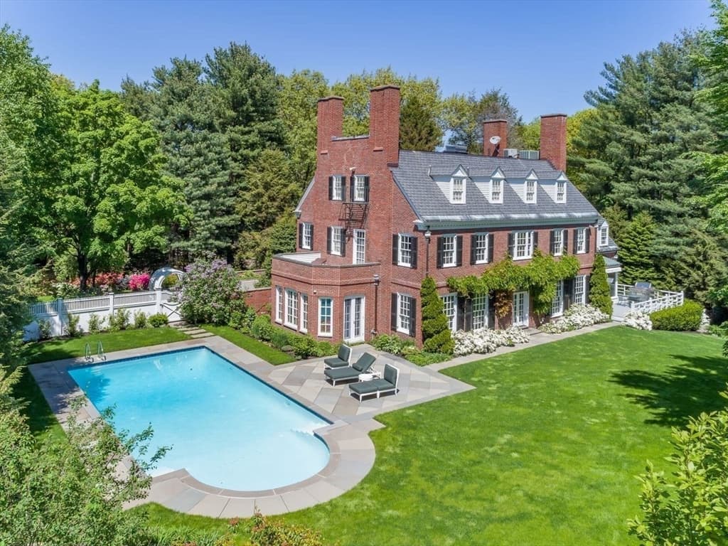 71 Sears Road, Brookline MA 02445 photo 17