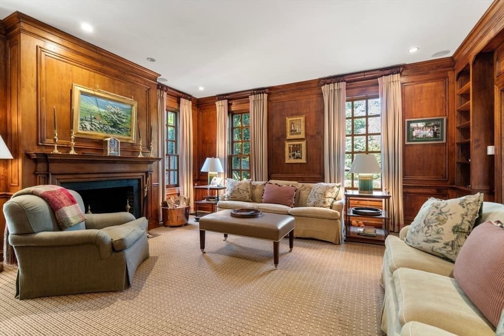 71 Sears Road, Brookline MA 02445 photo 5