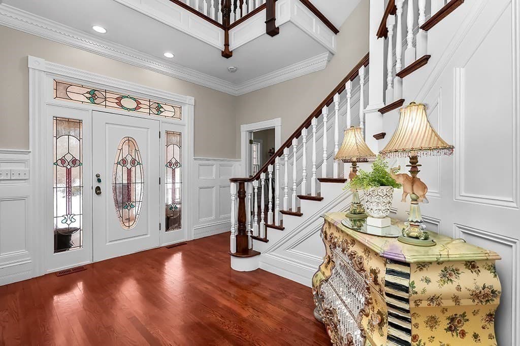 Single Family Residence at 2 Country Way, Hopkinton MA 01748, photo 11 of 42