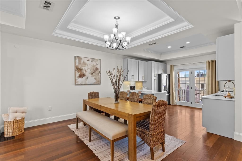 Single Family Residence at 274 Bunker Hill Street, Boston MA 02129, photo 6 of 39