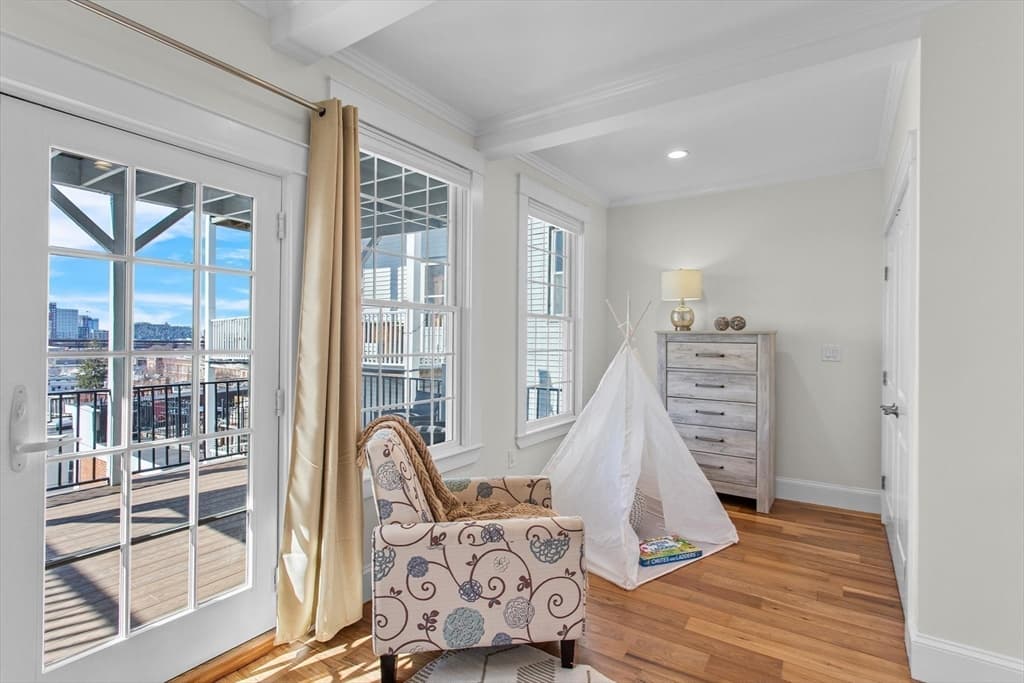 Single Family Residence at 274 Bunker Hill Street, Boston MA 02129, photo 17 of 39