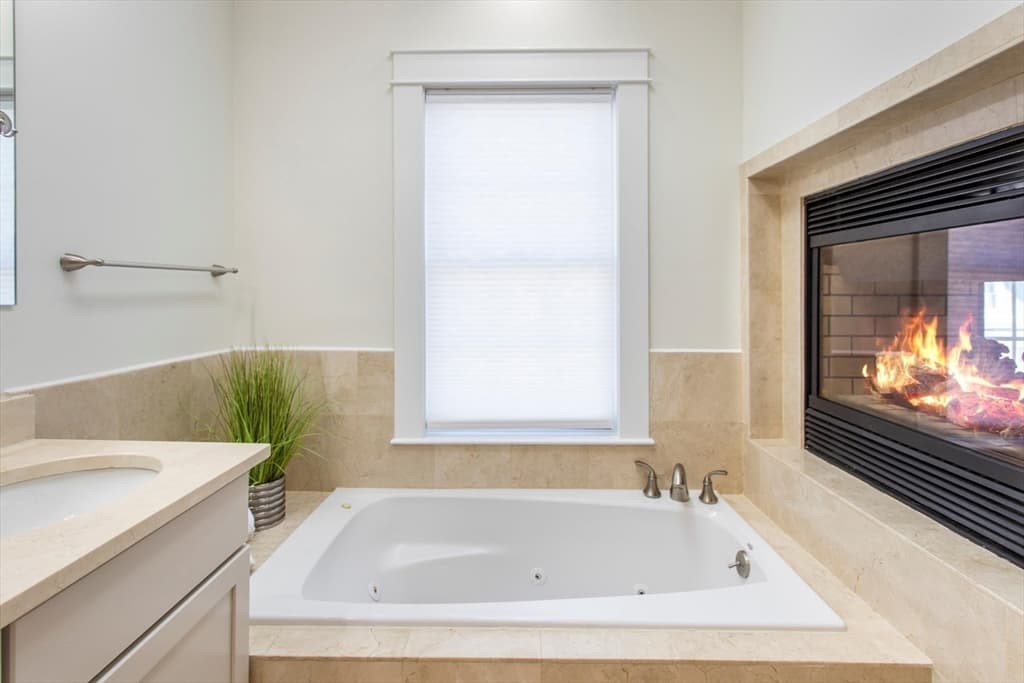 Single Family Residence at 274 Bunker Hill Street, Boston MA 02129, photo 26 of 39