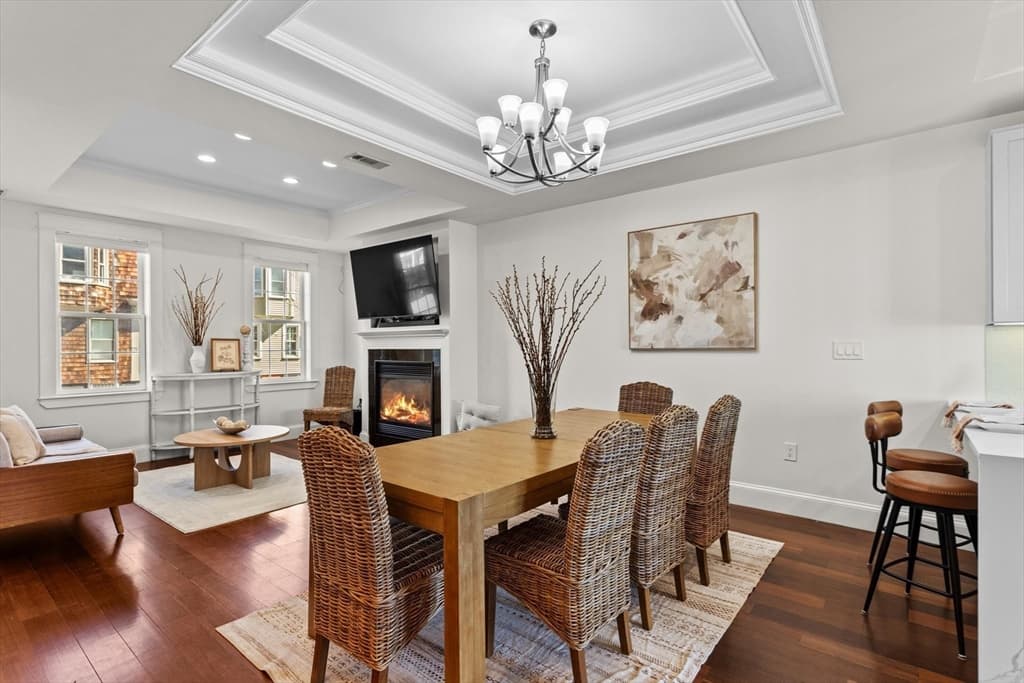 Single Family Residence at 274 Bunker Hill Street, Boston MA 02129, photo 3 of 39