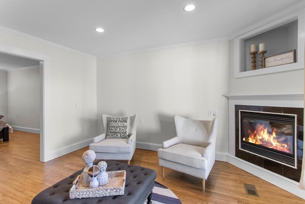 Single Family Residence at 274 Bunker Hill Street, Boston MA 02129, photo 36 of 39