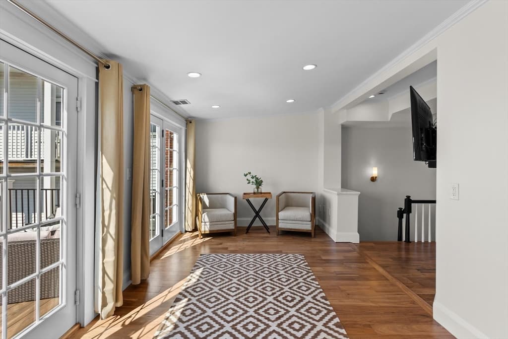 Single Family Residence at 274 Bunker Hill Street, Boston MA 02129, photo 30 of 39