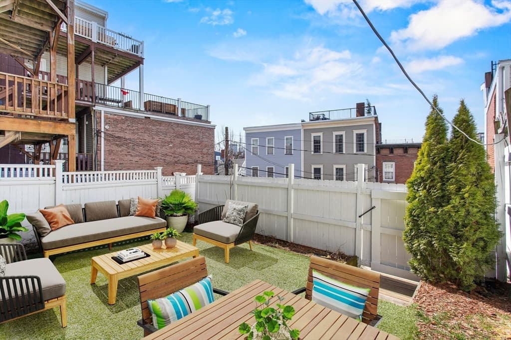 Single Family Residence at 274 Bunker Hill Street, Boston MA 02129, photo 38 of 39