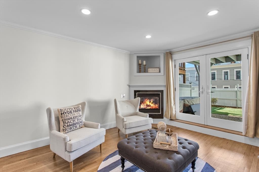 Single Family Residence at 274 Bunker Hill Street, Boston MA 02129, photo 37 of 39