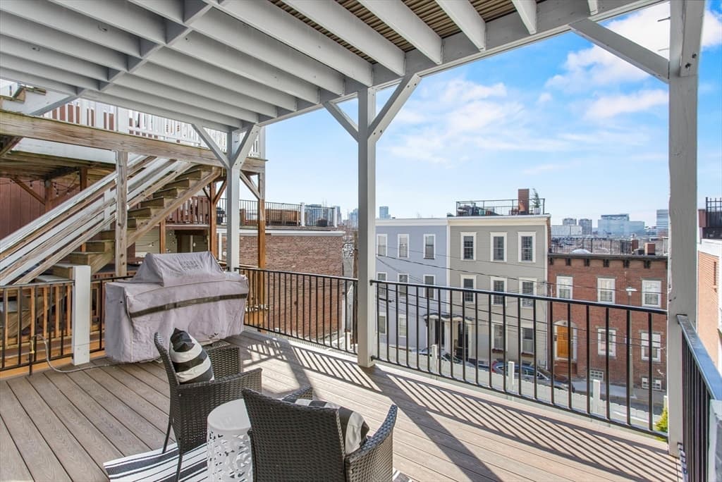 Single Family Residence at 274 Bunker Hill Street, Boston MA 02129, photo 15 of 39